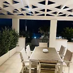 La Caletta Holiday home *