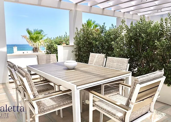 La Caletta بيت للعطل *